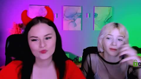 sabrina  online show from April 1, 2026, 8:48 am