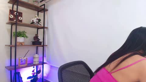 Sassy Girl online show from April 8, 2026, 7:14 pm