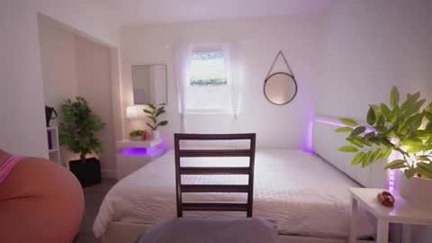 Savii online show from March 23, 2026, 2:54 pm