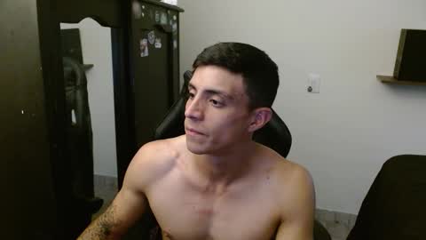 Snapshot of _schnnneider_ chatting on March 18, 2026, 9:51 pm SCHNEIDER online show from March 18, 2026, 9:51 pm