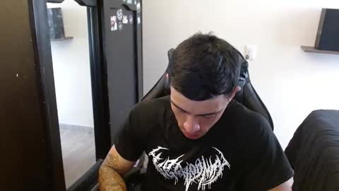 Snapshot of _schnnneider_ chatting on March 21, 2026, 6:55 pm SCHNEIDER online show from March 21, 2026, 6:55 pm