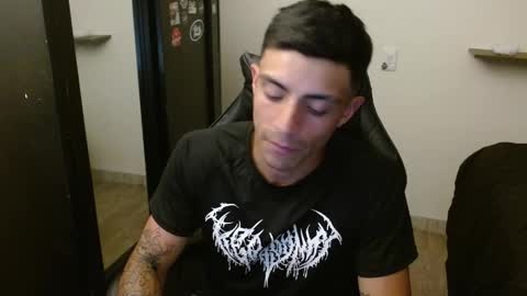 Snapshot of _schnnneider_ chatting on April 10, 2026, 10:58 pm SCHNEIDER online show from April 10, 2026, 10:58 pm