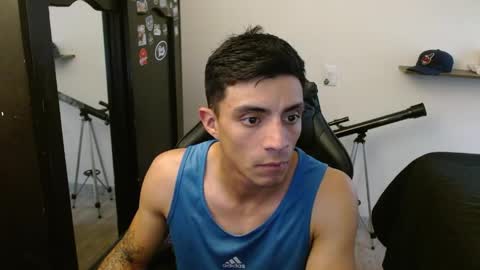 Snapshot of _schnnneider_ chatting on May 2, 2026, 5:07 pm SCHNEIDER online show from May 2, 2026, 5:07 pm