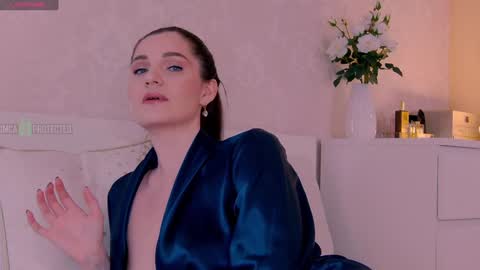 Snapshot of _seductive_ chatting on January 22, 2025, 1:42 am Alya online show from January 22, 2025, 1:42 am