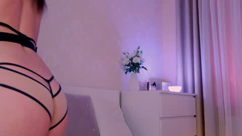 Snapshot of _seductive_ chatting on February 8, 2025, 10:08 pm Alya online show from February 8, 2025, 10:08 pm