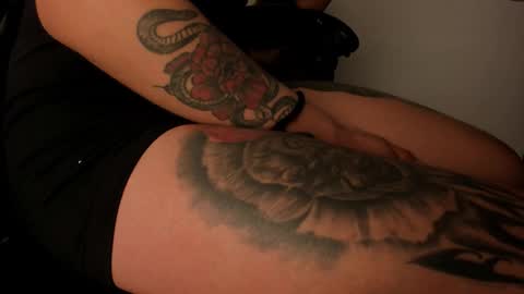 Selene online show from October 17, 2025, 1:57 pm