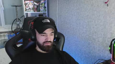 Ask me online show from November 26, 2025, 5:52 am