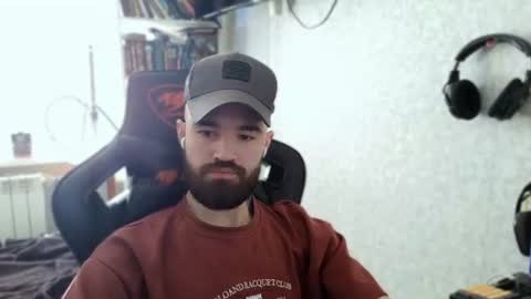 Snapshot of _serious_man chatting on June 20, 2026, 8:06 am Ask me online show from June 20, 2026, 8:06 am