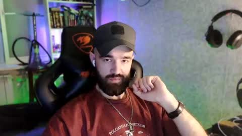 Snapshot of _serious_man chatting on June 21, 2026, 8:22 pm Ask me online show from June 21, 2026, 8:22 pm