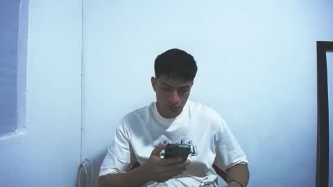 Juan Pablo-independent model online show from December 16, 2025, 6:07 am