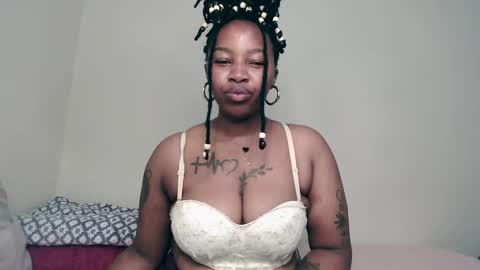 Snapshot of _sexysquirter chatting on November 12, 2025, 4:46 am _sexysquirter online show from November 12, 2025, 4:46 am