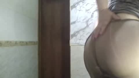Snapshot of _sexyxsveta_ chatting on May 7, 2026, 4:51 am SexyXSveta online show from May 7, 2026, 4:51 am