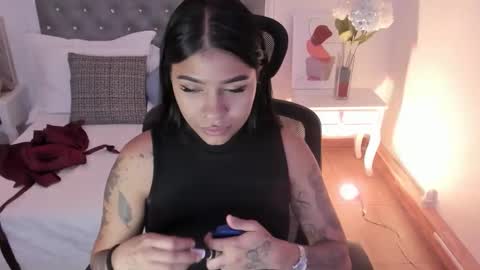 Sharlot online show from February 26, 2026, 2:16 pm