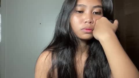 Snapshot of _shinelee chatting on March 8, 2025, 12:55 am _shinelee online show from March 8, 2025, 12:55 am