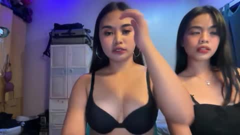 _shinelee online show from April 8, 2026, 10:37 am