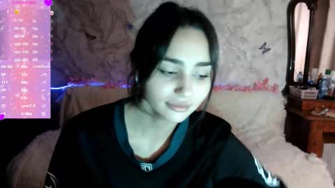 _shynikki online show from September 17, 2025, 2:52 pm