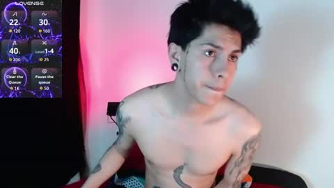 Snapshot of _snakee_ chatting on July 14, 2026, 2:05 am _snakee_ online show from July 14, 2026, 2:05 am