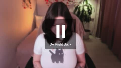 Snapshot of _sofi_spark chatting on February 17, 2026, 8:22 am Sofi Follow me online show from February 17, 2026, 8:22 am