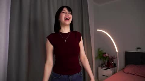 Kate online show from March 3, 2026, 6:52 am