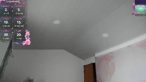   online show from November 9, 2025, 10:41 pm