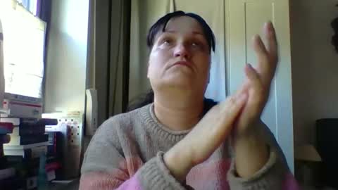 Melisa online show from April 1, 2026, 2:58 pm