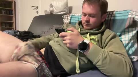 Snapshot of _stevie___ chatting on October 7, 2025, 3:31 pm _stevie___ online show from October 7, 2025, 3:31 pm