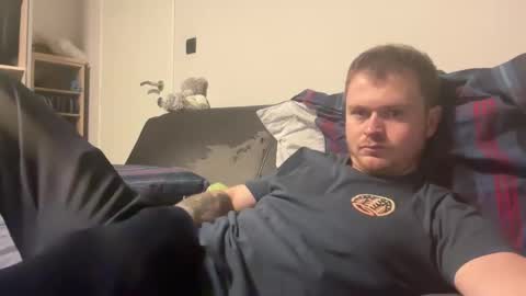 _stevie___ online show from November 30, 2025, 1:04 pm