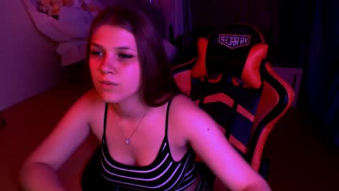 Mari online show from June 11, 2026, 7:56 pm