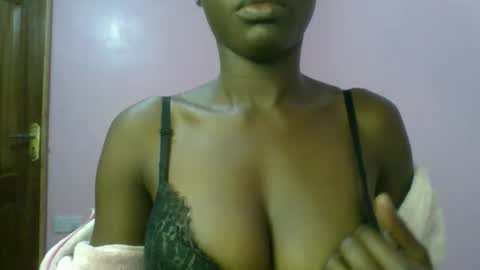 Gabriella online show from November 14, 2025, 3:38 am