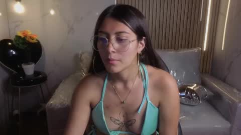 _sweet_lia_ online show from March 2, 2026, 8:15 pm