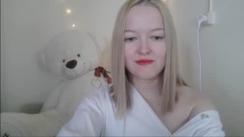 Snapshot of _sweet_smile_ chatting on February 10, 2026, 9:35 am _sweet_smile_ online show from February 10, 2026, 9:35 am