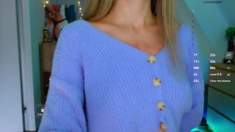 Snapshot of _sweetcams_ chatting on July 19, 2026, 5:22 am Dasha online show from July 19, 2026, 5:22 am