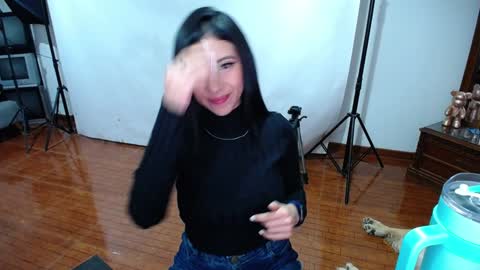 _the_dark_side_of_the_moon_ online show from January 8, 2025, 4:23 am