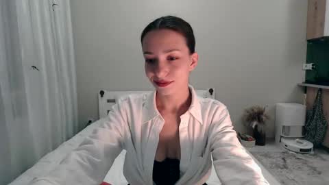 Snapshot of _the_death_killer_ chatting on November 30, 2025, 7:51 pm Mia online show from November 30, 2025, 7:51 pm