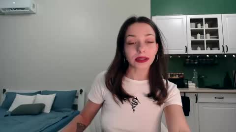 Snapshot of _the_death_killer_ chatting on February 2, 2026, 4:27 pm Mia online show from February 2, 2026, 4:27 pm