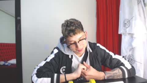 Thomas online show from January 8, 2025, 7:03 pm