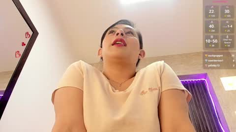 Snapshot of _tiffany_queen chatting on December 27, 2024, 6:53 pm Stefania online show from December 27, 2024, 6:53 pm