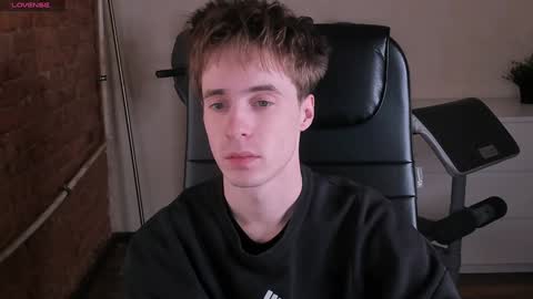 _tokyo_ghoul online show from December 27, 2024, 3:04 pm