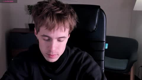 _tokyo_ghoul online show from January 3, 2025, 9:58 am