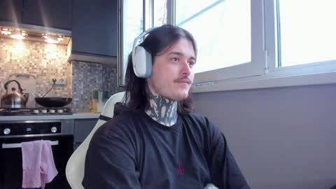 Snapshot of _torfin_ chatting on December 27, 2024, 8:24 am _torfin_ online show from December 27, 2024, 8:24 am