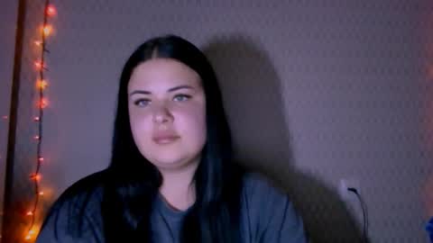 Trisha online show from November 30, 2025, 5:17 pm