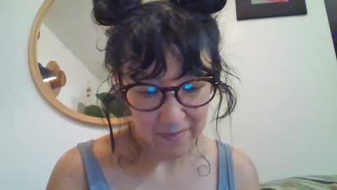 _tutti_frutti_ online show from February 12, 2026, 2:06 am