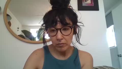 _tutti_frutti_ online show from February 16, 2026, 8:27 pm