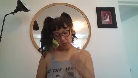 _tutti_frutti_ online show from May 30, 2026, 7:11 pm