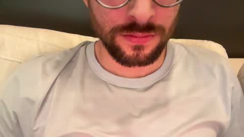 Snapshot of _ur_happy_meal chatting on December 30, 2024, 5:15 am DJ online show from December 30, 2024, 5:15 am