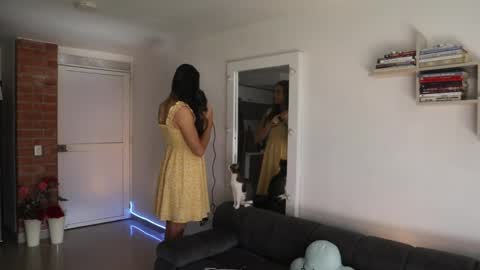 Anastasia Vahos online show from March 18, 2026, 5:16 pm