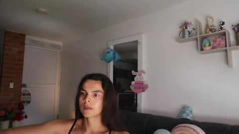 Snapshot of _vahos chatting on April 17, 2026, 5:16 pm Anastasia Vahos online show from April 17, 2026, 5:16 pm