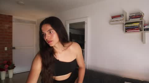 Snapshot of _vahos chatting on May 26, 2026, 5:20 pm Anastasia Vahos online show from May 26, 2026, 5:20 pm