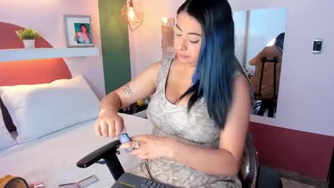 _valeryboobs_ online show from May 28, 2026, 1:30 pm