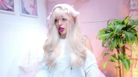 Snapshot of _valuu chatting on April 18, 2026, 1:26 pm Valuu online show from April 18, 2026, 1:26 pm